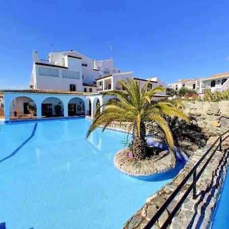 Right By The Pool Area In Capistrano Village! Nerja Dış mekan fotoğraf